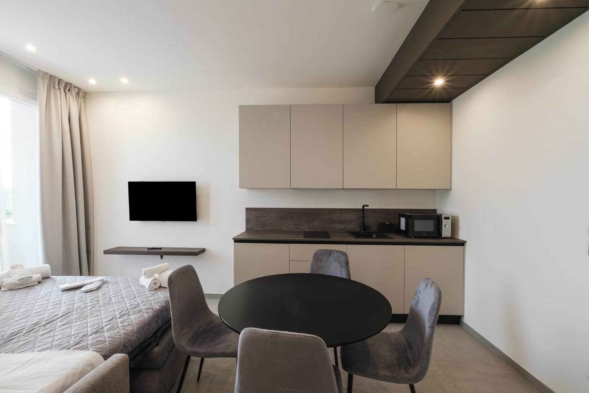ريميني Residence Goldoni6 Suite Apartment المظهر الخارجي الصورة