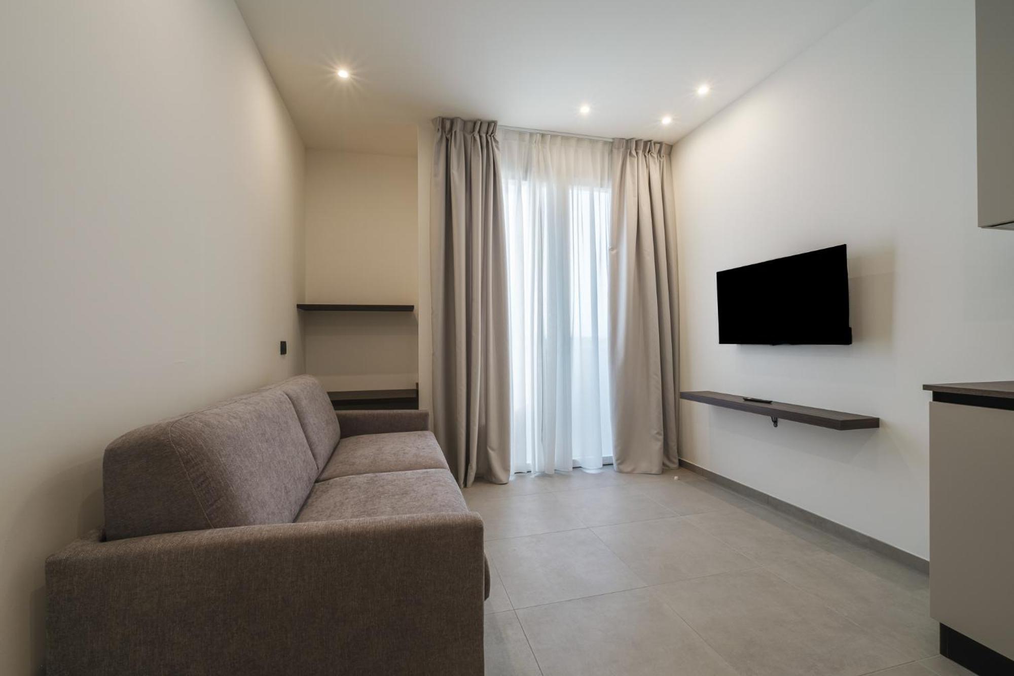 ريميني Residence Goldoni6 Suite Apartment المظهر الخارجي الصورة