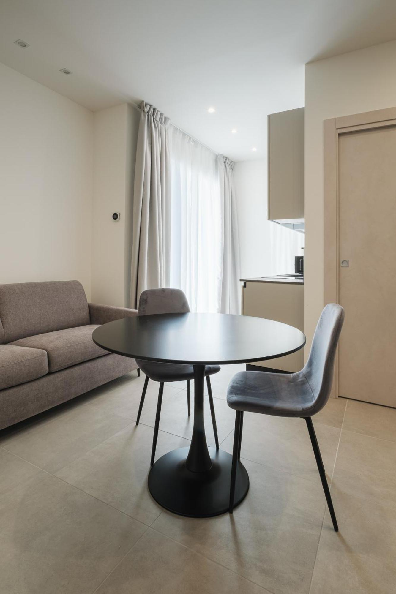 ريميني Residence Goldoni6 Suite Apartment المظهر الخارجي الصورة
