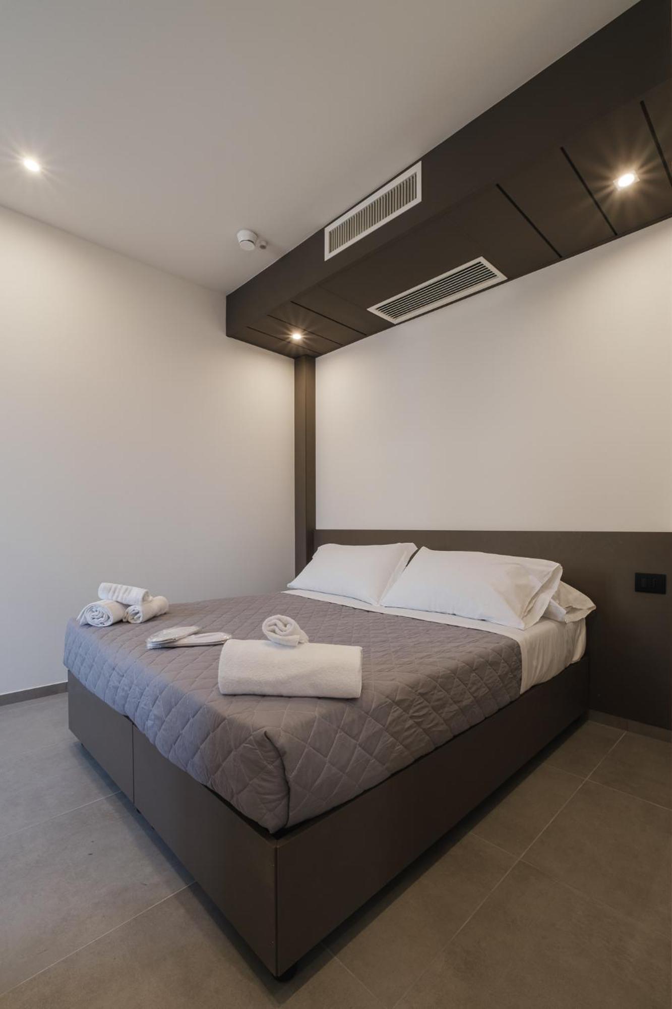 ريميني Residence Goldoni6 Suite Apartment المظهر الخارجي الصورة